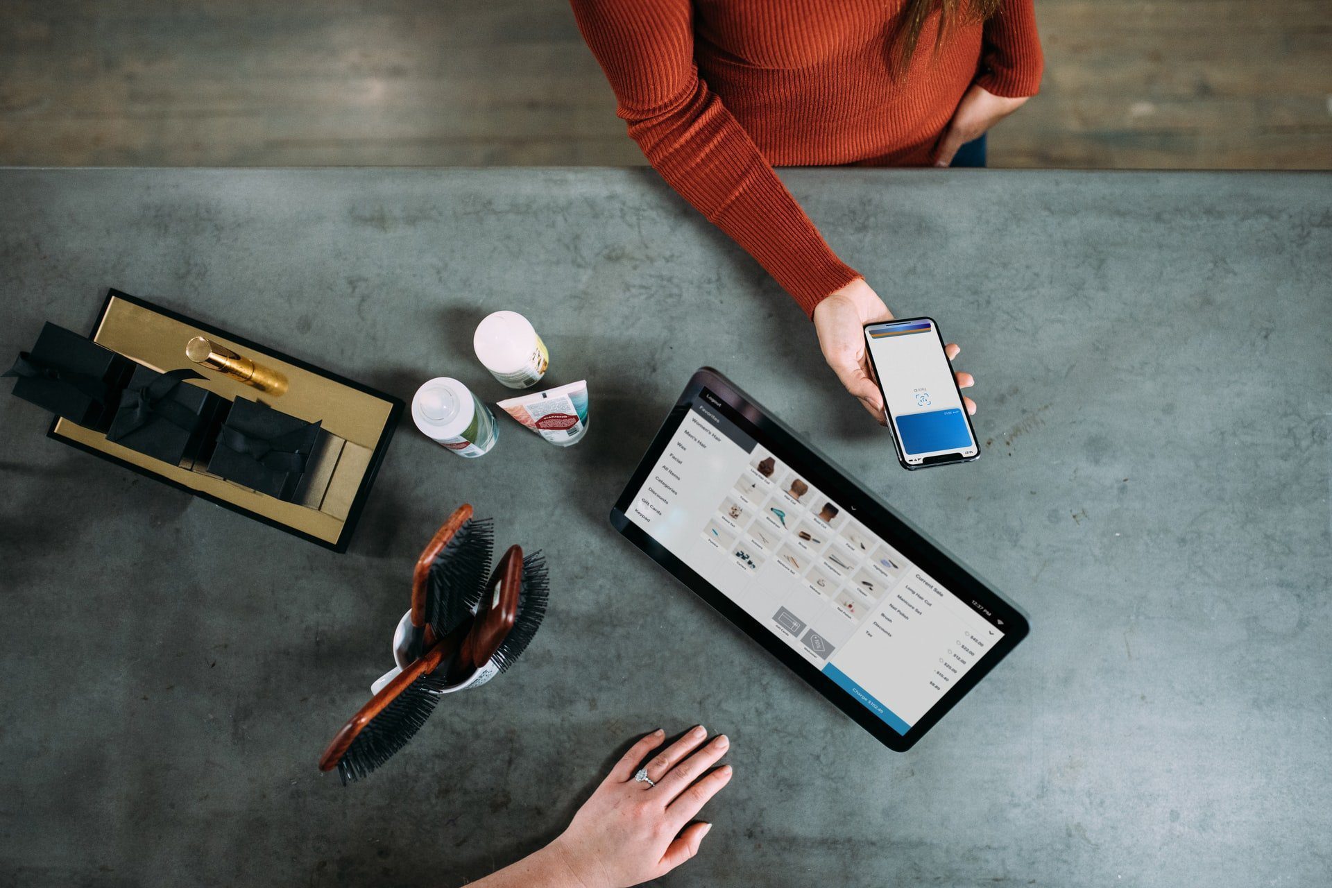 E-commerce & Online Shop